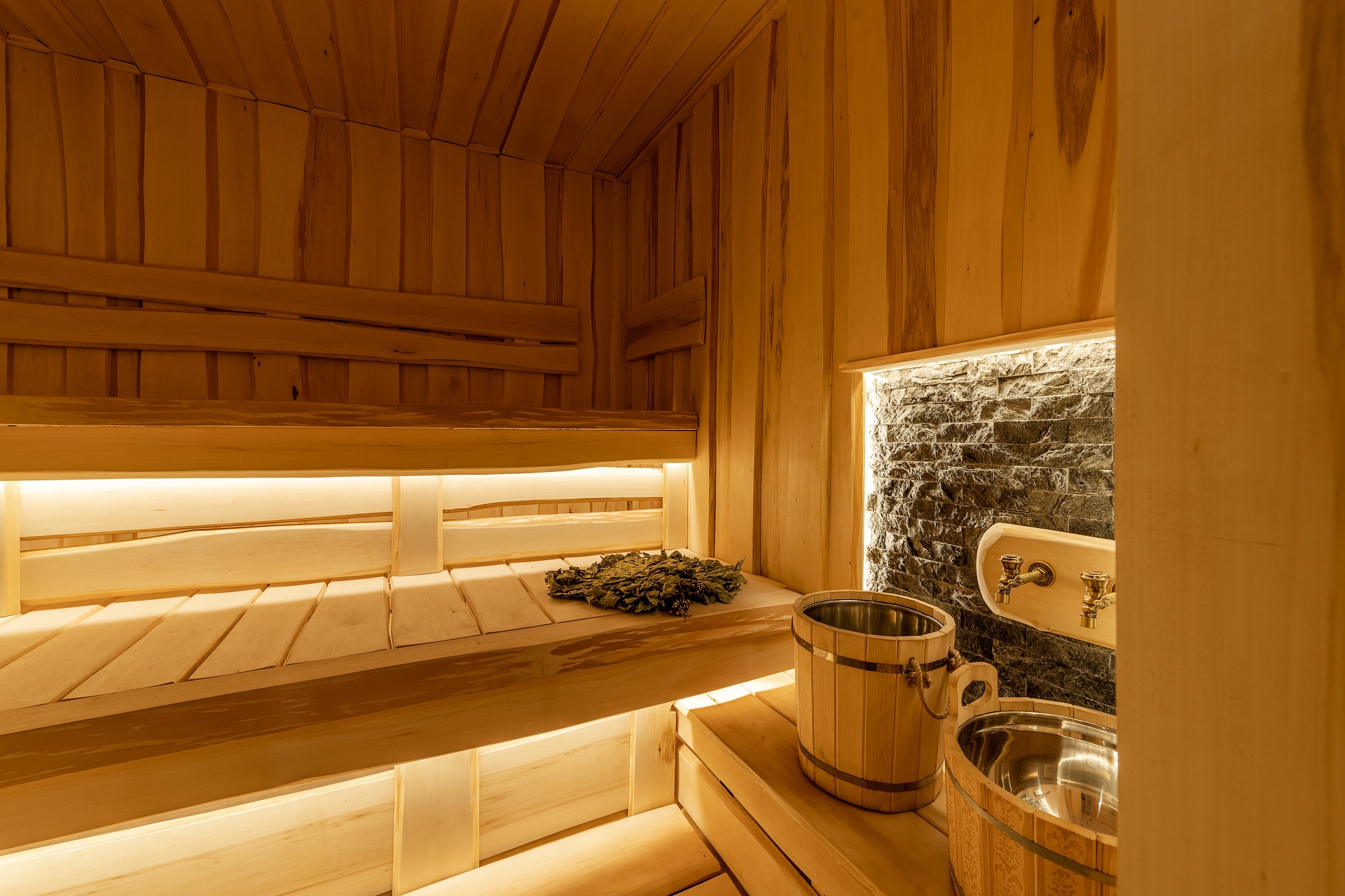 Баня из обрезной Липы вид 1